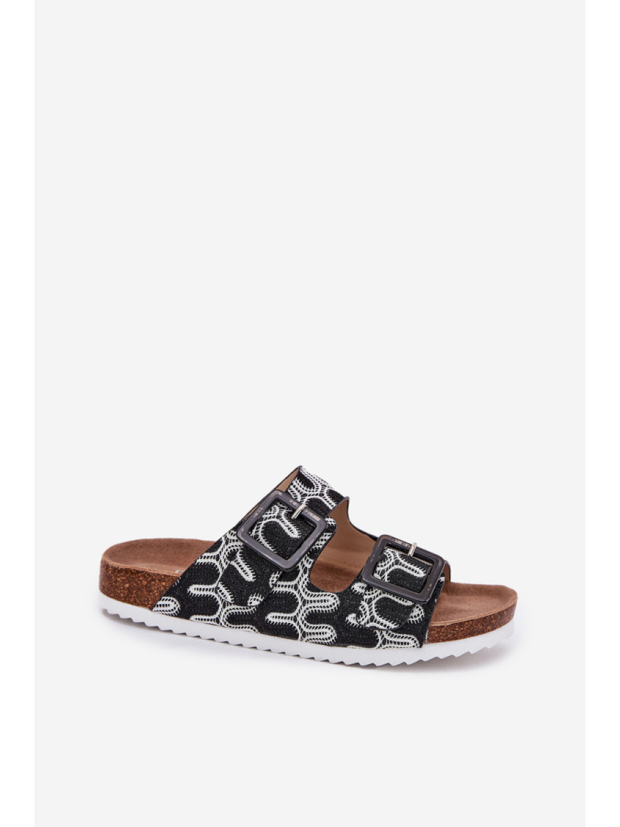 Clacquettes model 211965 Step in style