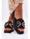 Clacquettes model 211953 Step in style