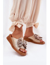 Clacquettes model 211954 Step in style