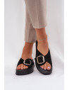Clacquettes model 211970 Step in style