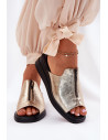 Clacquettes model 211955 Step in style