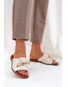 Clacquettes model 211972 Step in style