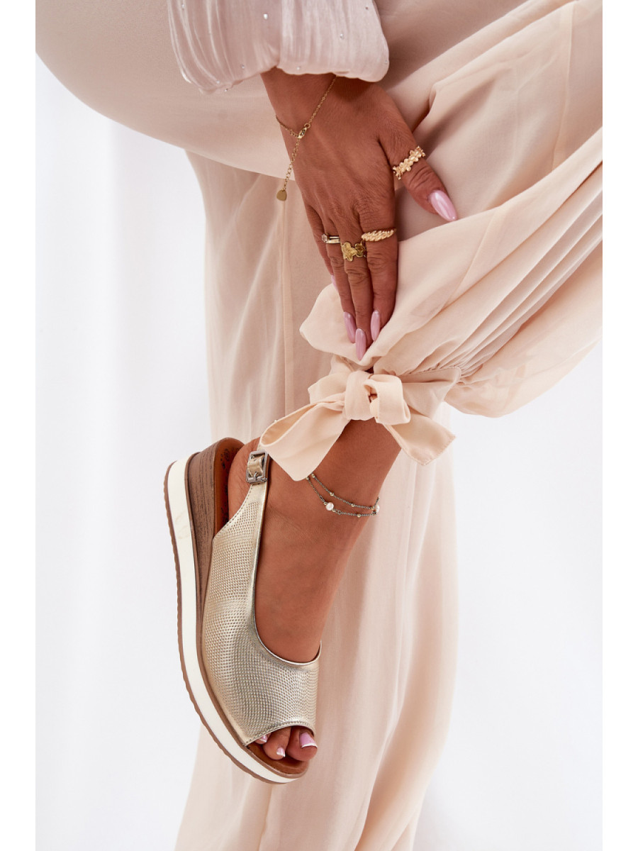 Cothurnes model 212129 Step in style