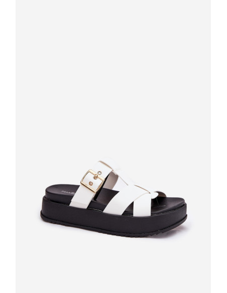 Clacquettes model 212144 Step in style