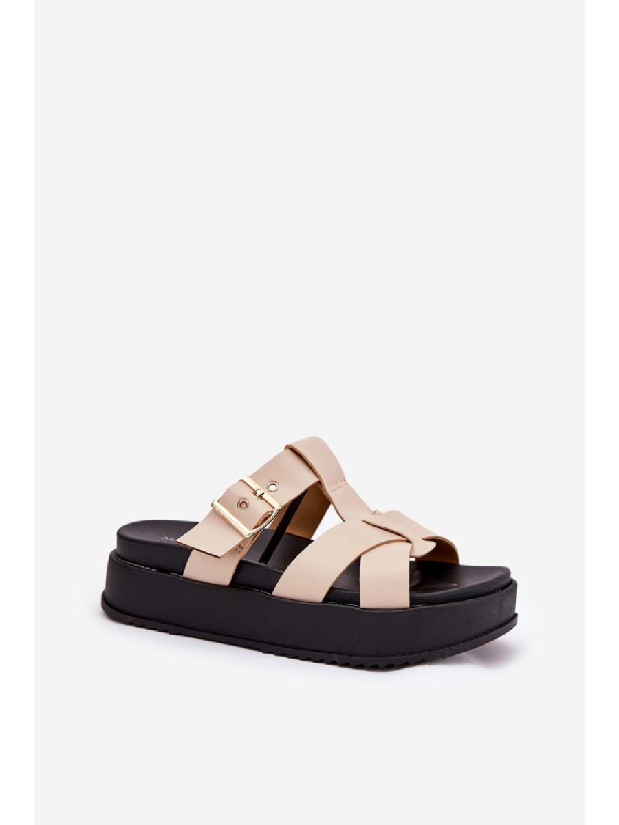 Clacquettes model 212145 Step in style