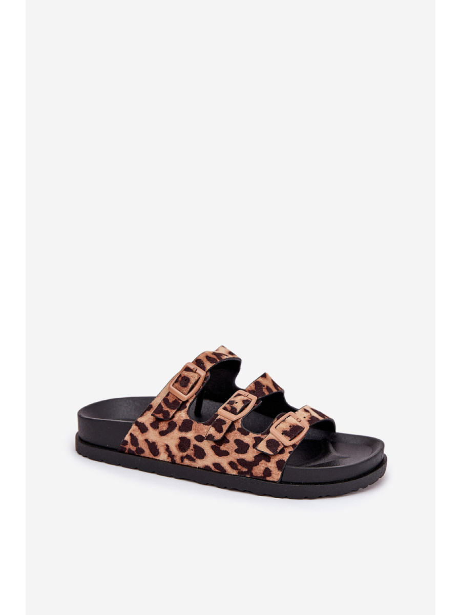 Clacquettes model 212147 Step in style