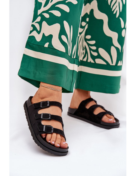 Clacquettes model 212149 Step in style