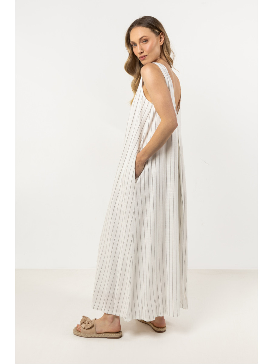 Robe de jour model 212183 awama