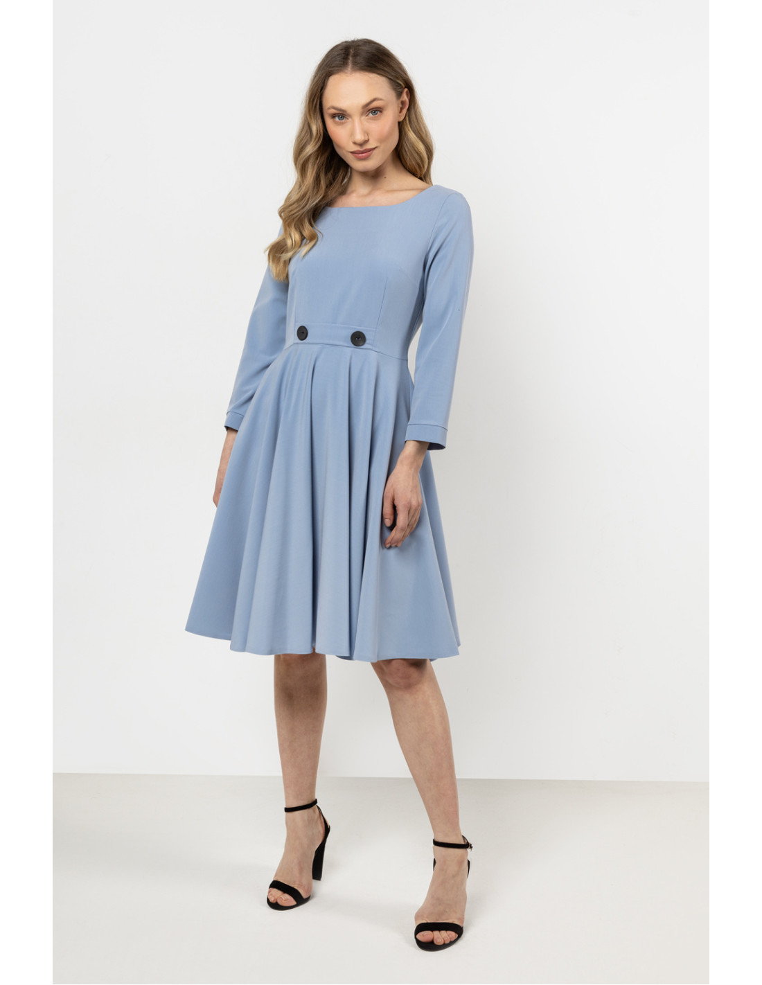 Robe de jour model 212240 awama