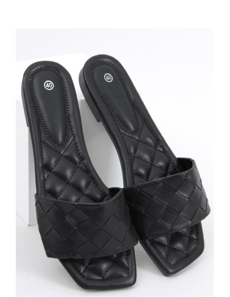 Clacquettes model 164349 Inello