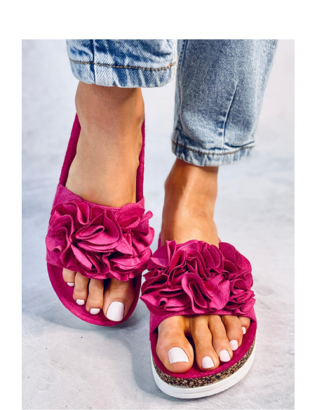 Clacquettes model 180701 Inello