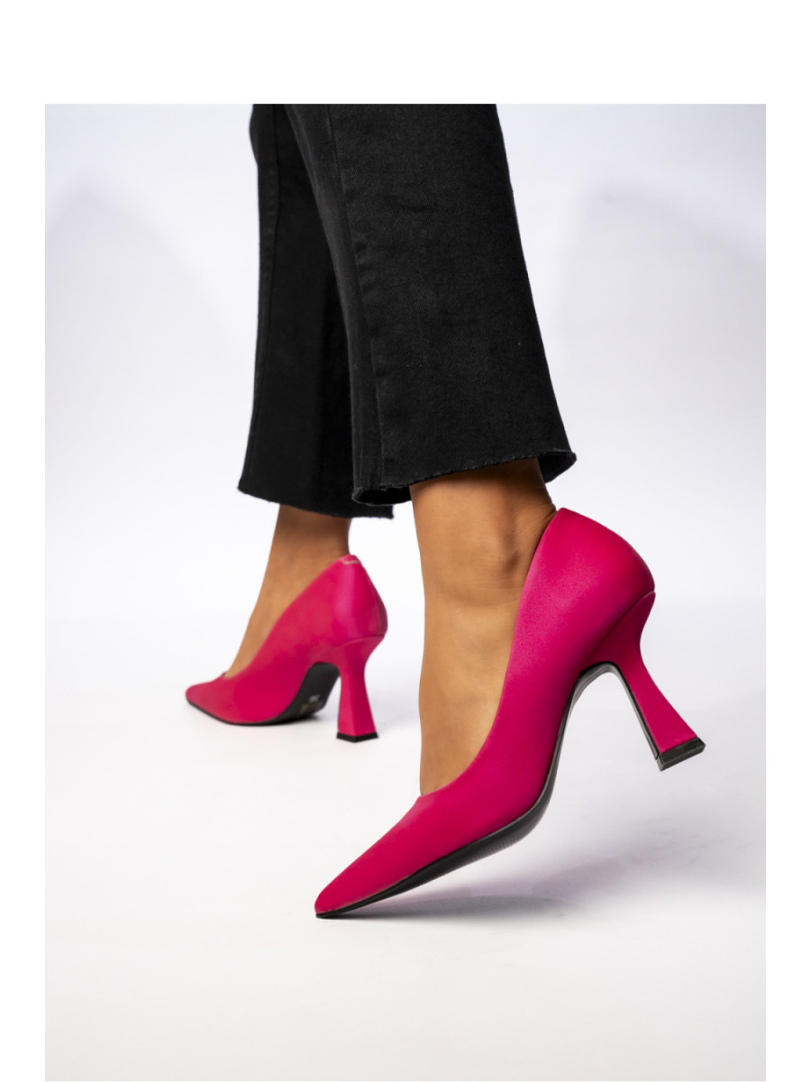 Talons hauts model 210543 Inello
