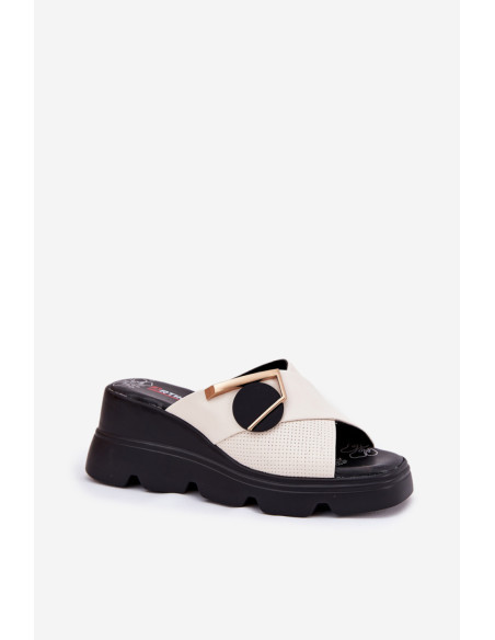 Clacquettes model 212347 Step in style