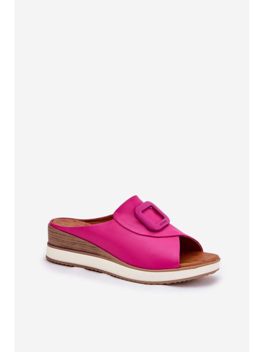 Clacquettes model 212348 Step in style