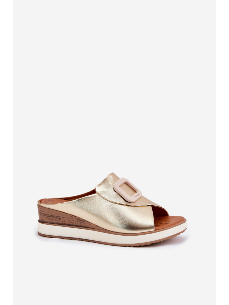 Clacquettes model 212349 Step in style