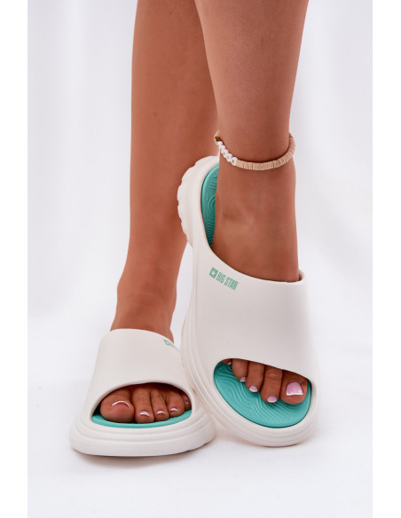 Clacquettes model 212371 Step in style