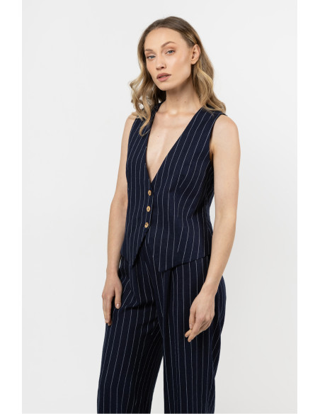 Gilet model 212178 awama