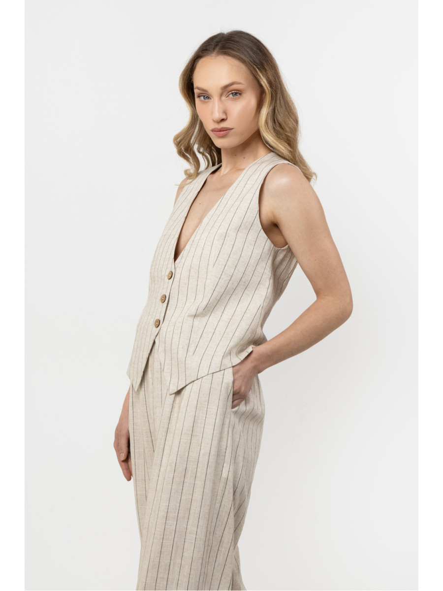 Gilet model 212179 awama