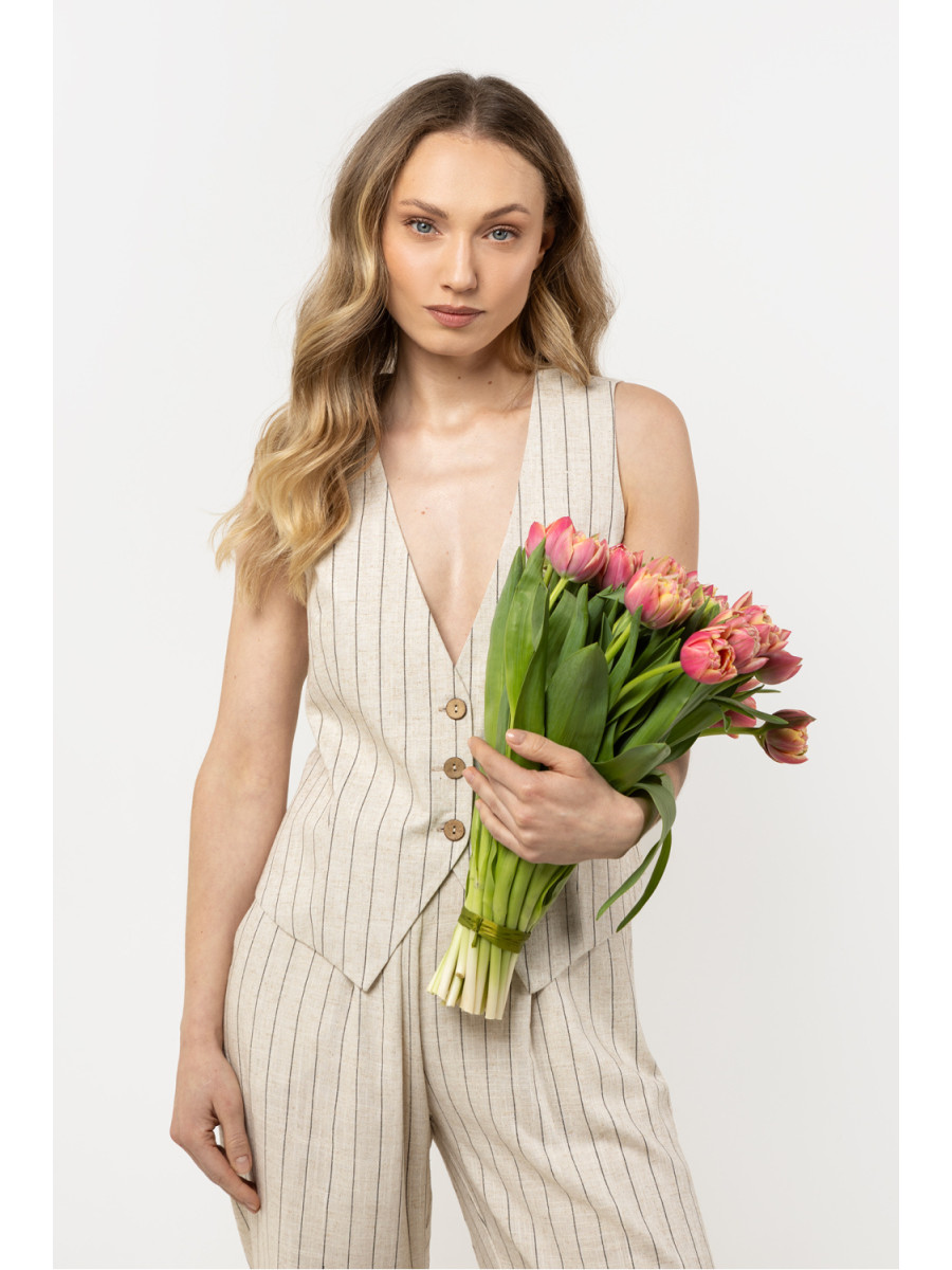 Gilet model 212179 awama