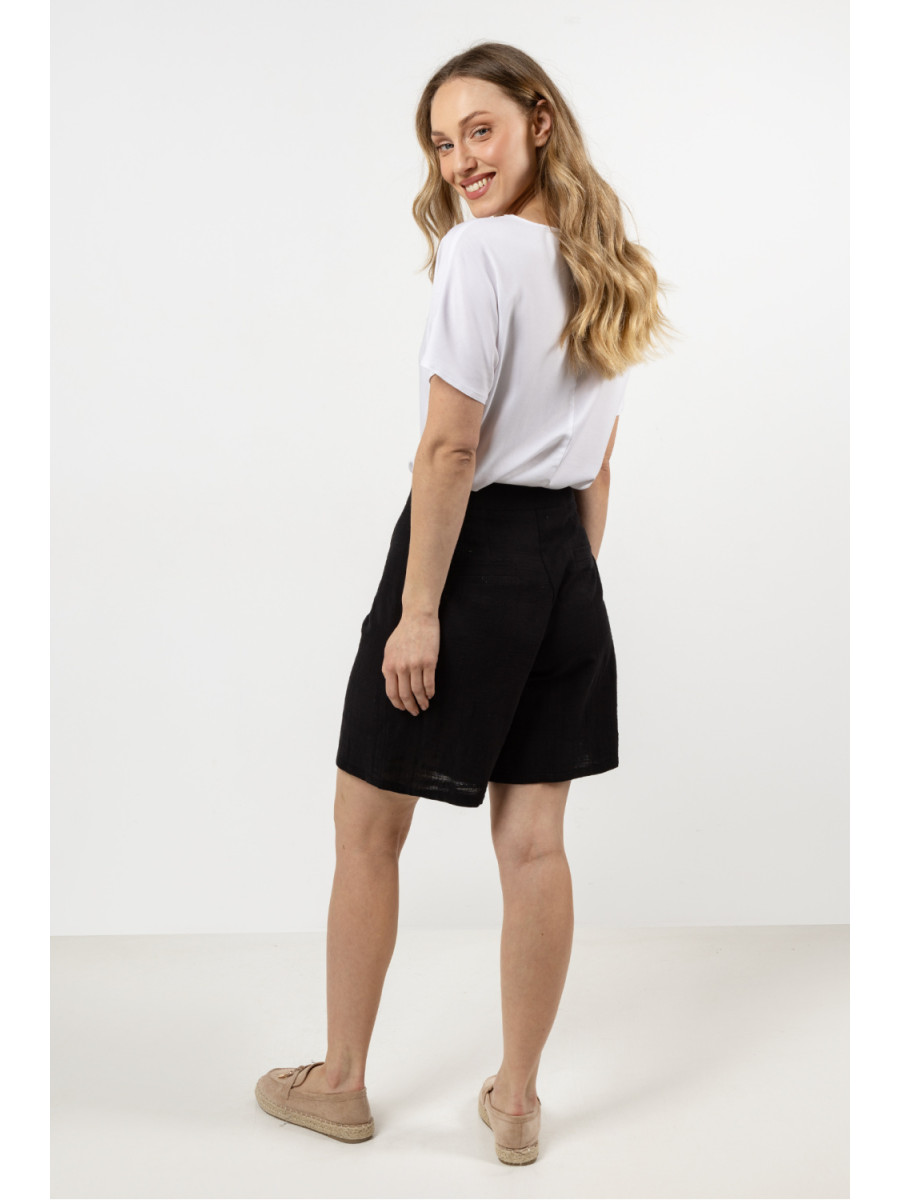 Shorts model 212198 awama