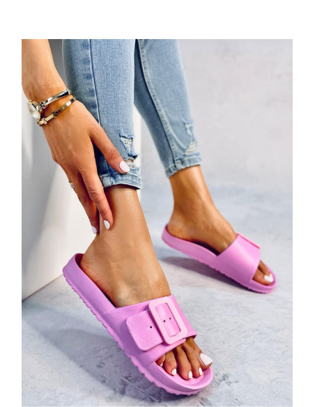 Clacquettes model 180570 Inello