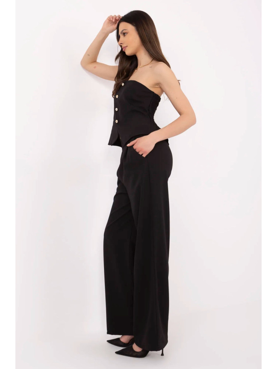 L`ensemble model 212274 Italy Moda