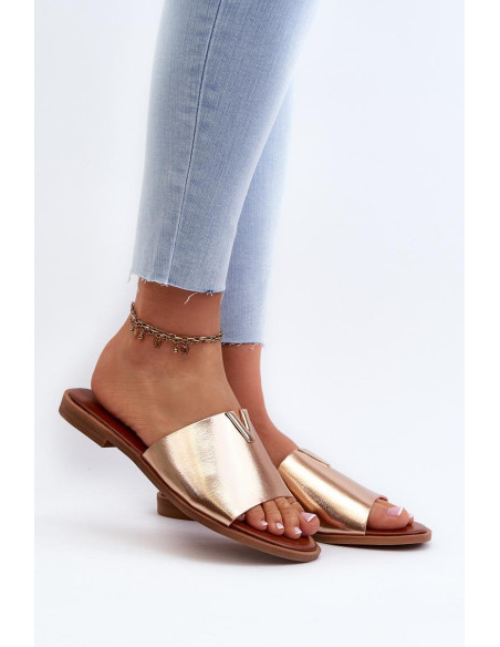 Clacquettes model 196341 Step in style
