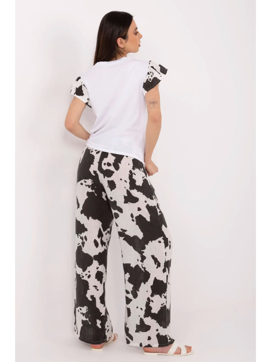 L`ensemble model 212521 Italy Moda