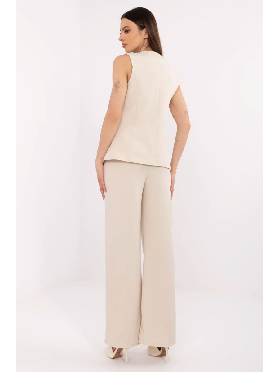 L`ensemble model 212538 Italy Moda