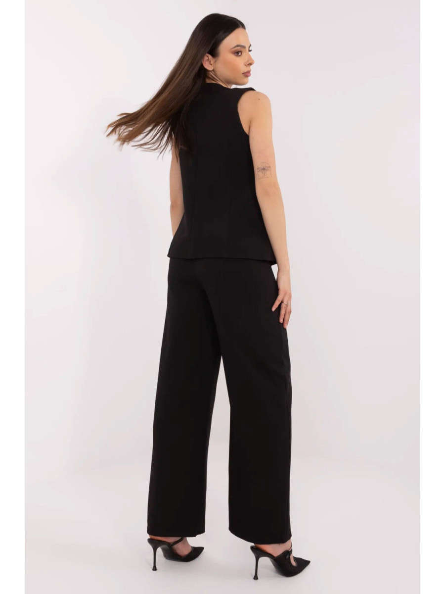 L`ensemble model 212539 Italy Moda