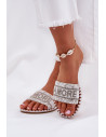 Clacquettes model 212613 Step in style