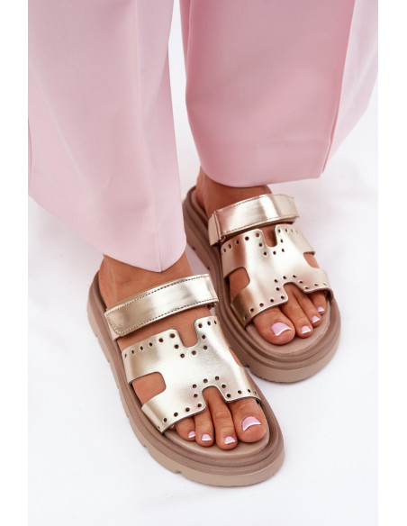 Clacquettes model 212597 Step in style