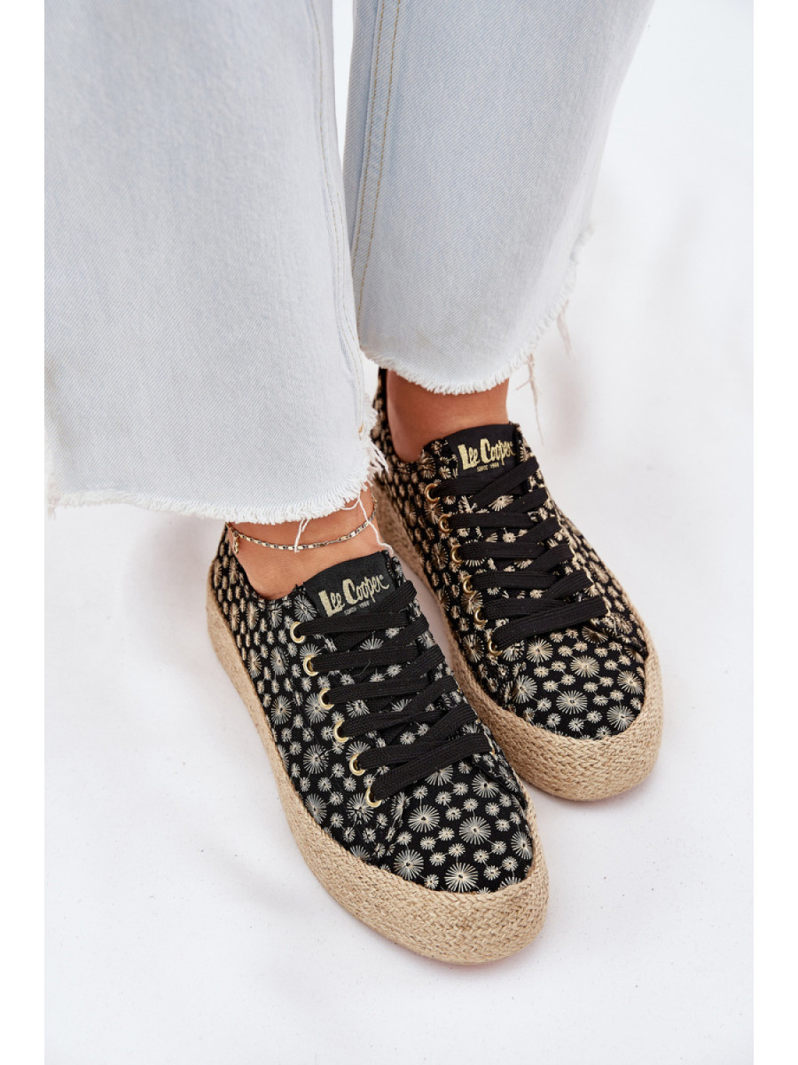 Baskets model 212619 Step in style