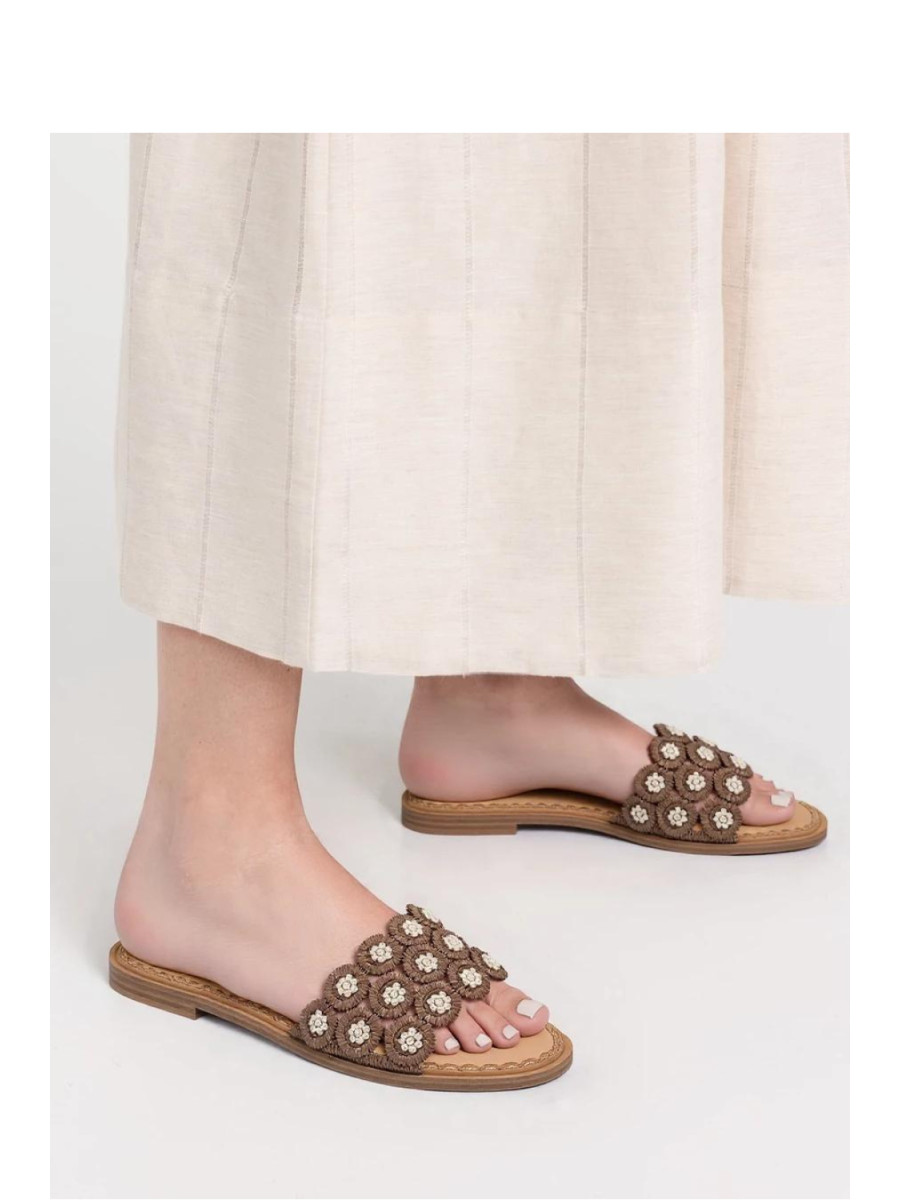 Clacquettes model 212963 Inello