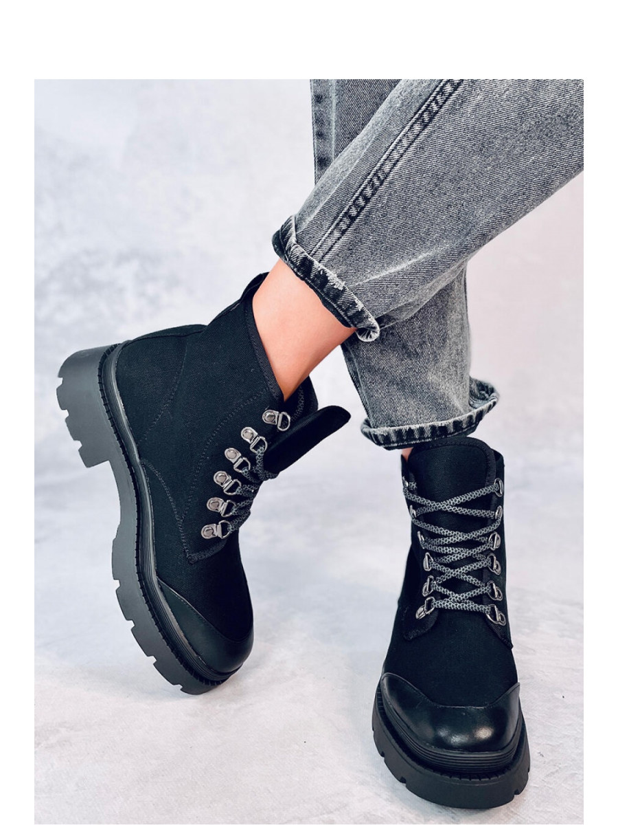 Chaussure de marche model 187407 Inello