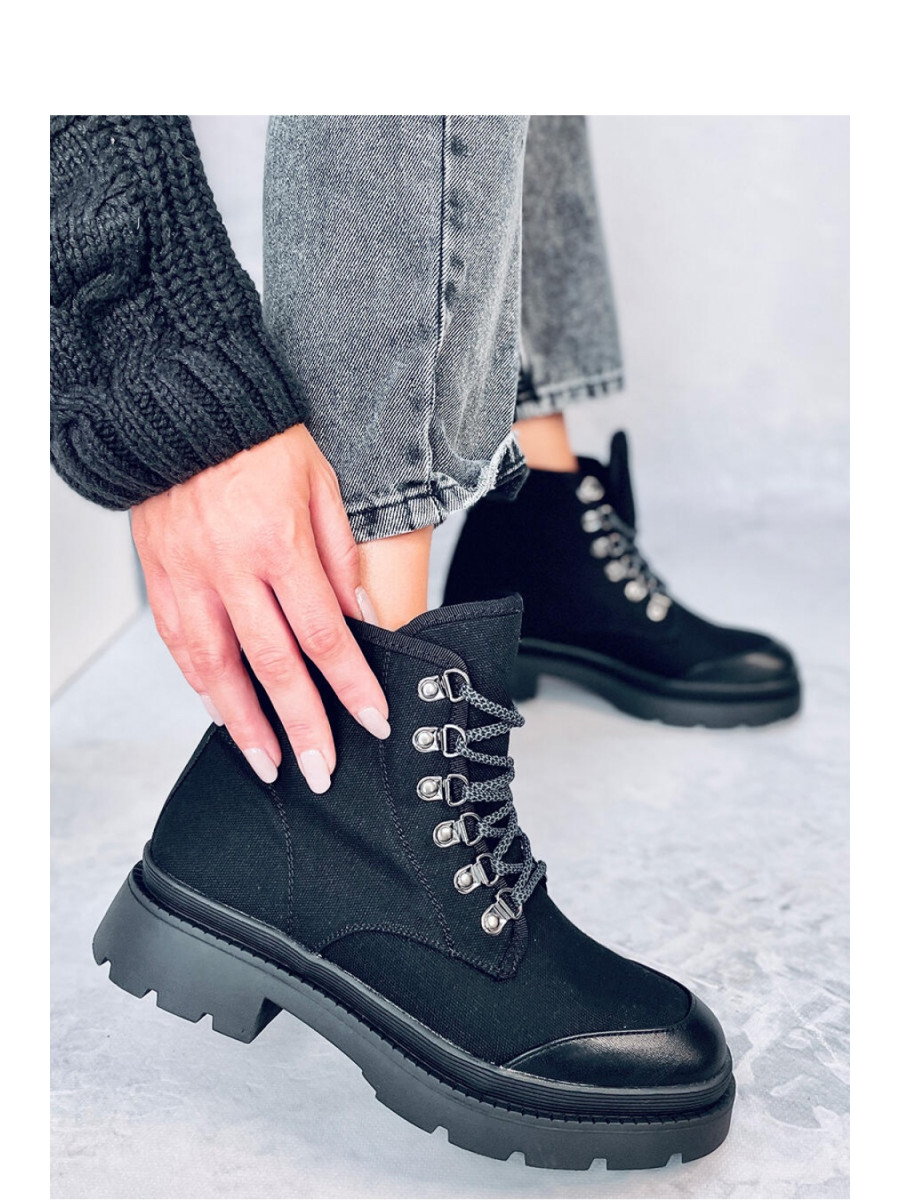 Chaussure de marche model 187407 Inello