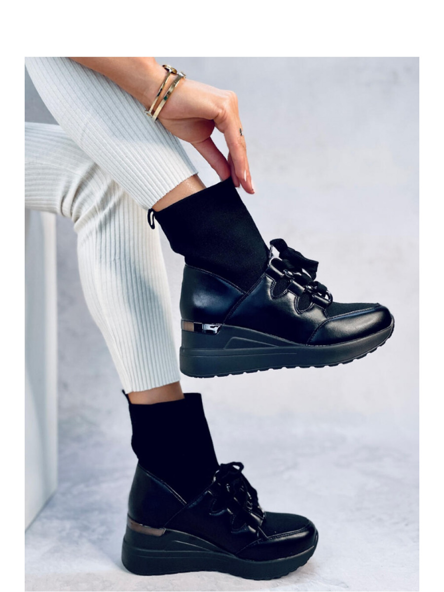 Bottes cothurnes model 185876 Inello