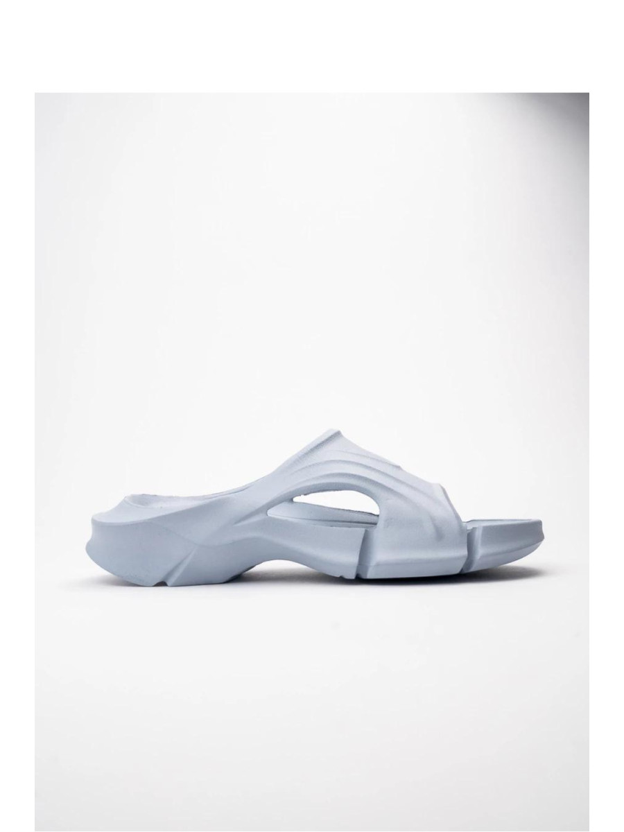 Clacquettes model 212990 Inello