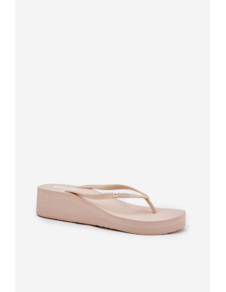 Tongs model 212879 Step in style