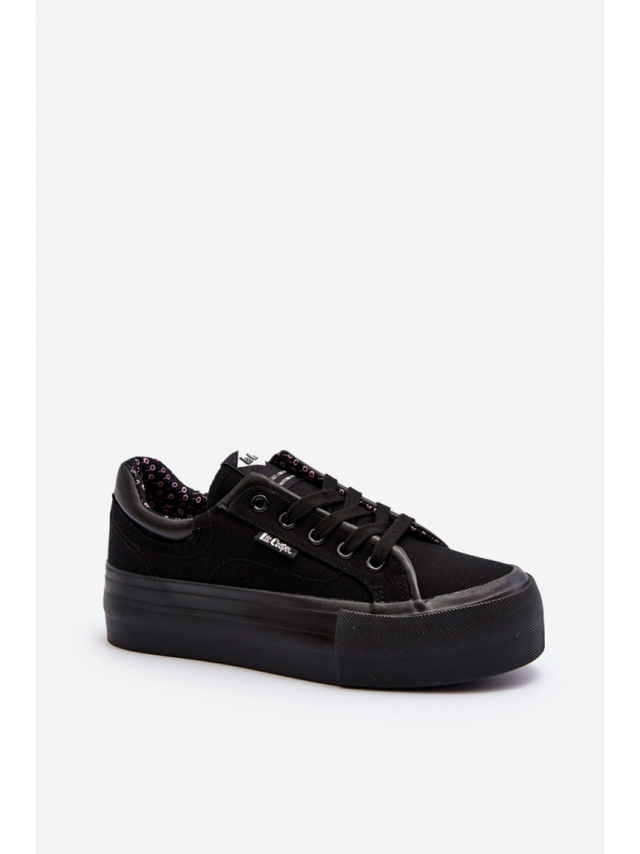 Baskets model 194146 Step in style