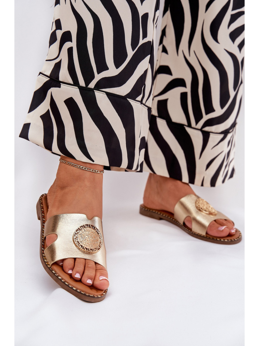 Clacquettes model 212607 Step in style