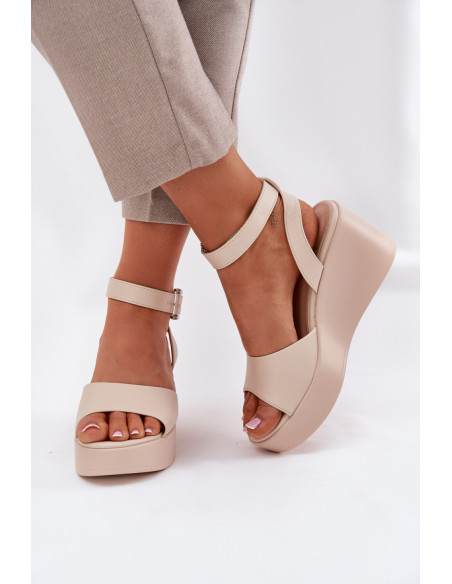 Cothurnes model 212817 Step in style