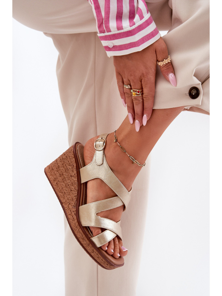 Cothurnes model 212833 Step in style