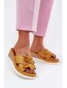 Clacquettes model 212705 Step in style