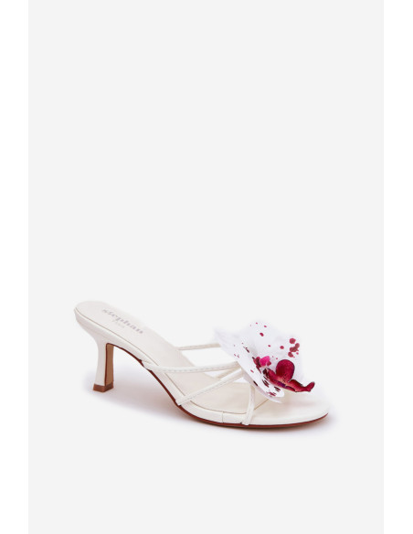 Clacquettes model 212883 Step in style