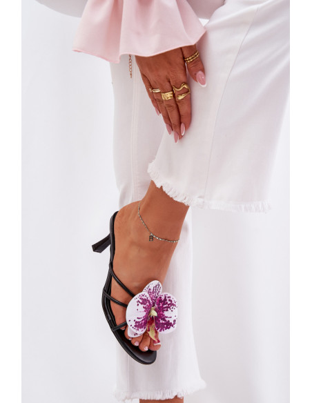 Clacquettes model 212884 Step in style