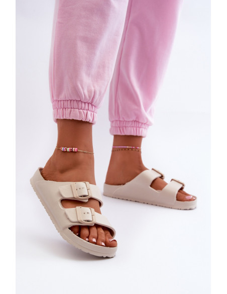 Clacquettes model 198275 Step in style