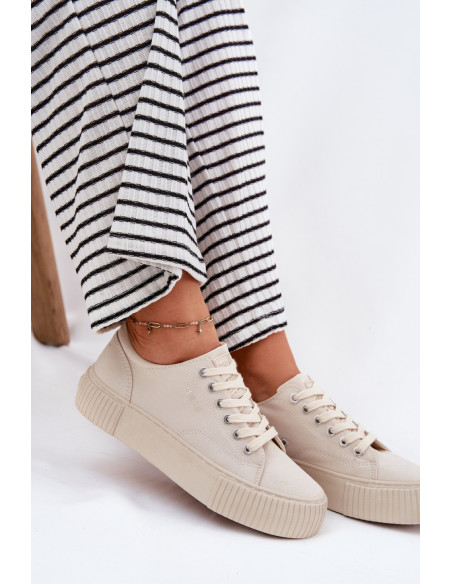 Baskets model 212723 Step in style
