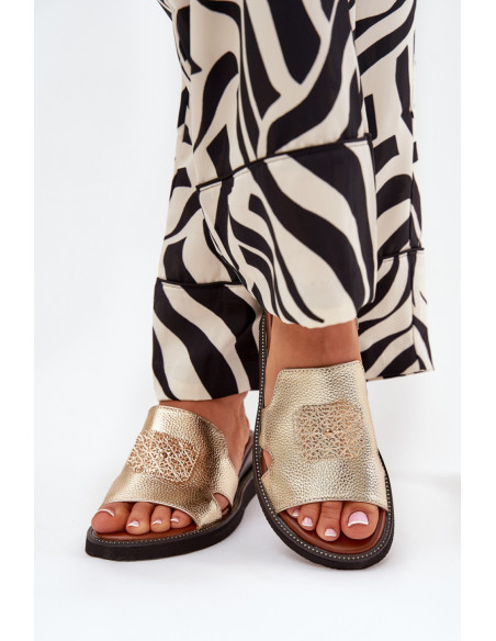 Clacquettes model 212887 Step in style