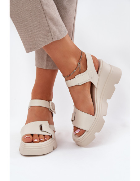 Cothurnes model 212903 Step in style
